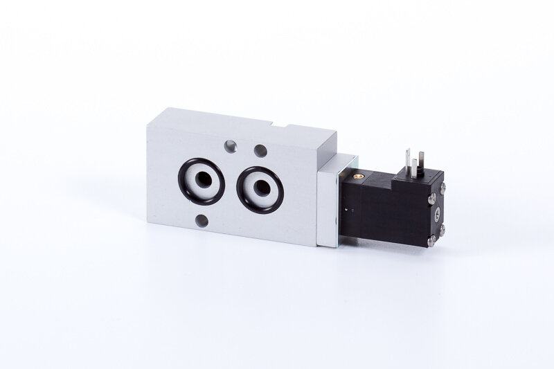 MNK 310 701 - 12 DC